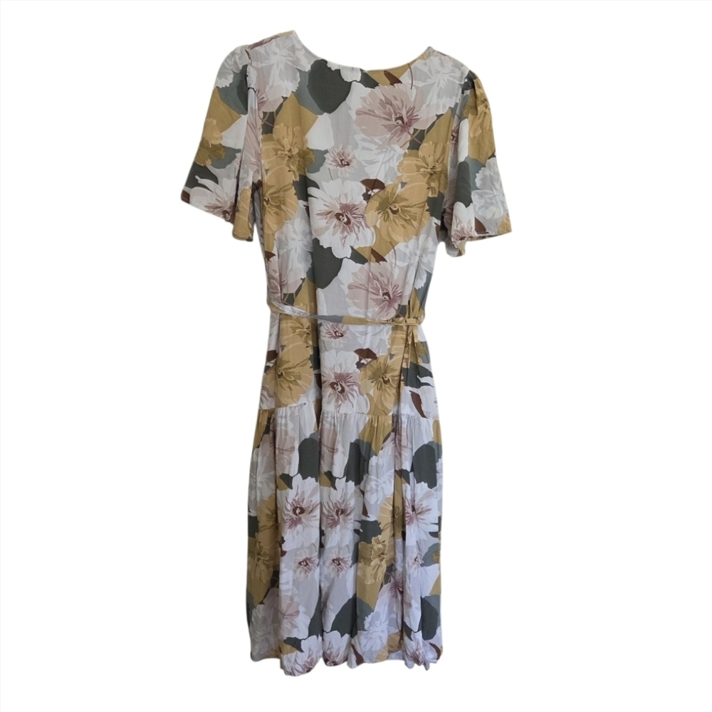 Annick Floral Print Maxi Dress - Picture 4 of 6
